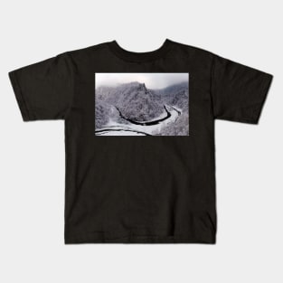 Frosty canyon and river Kids T-Shirt